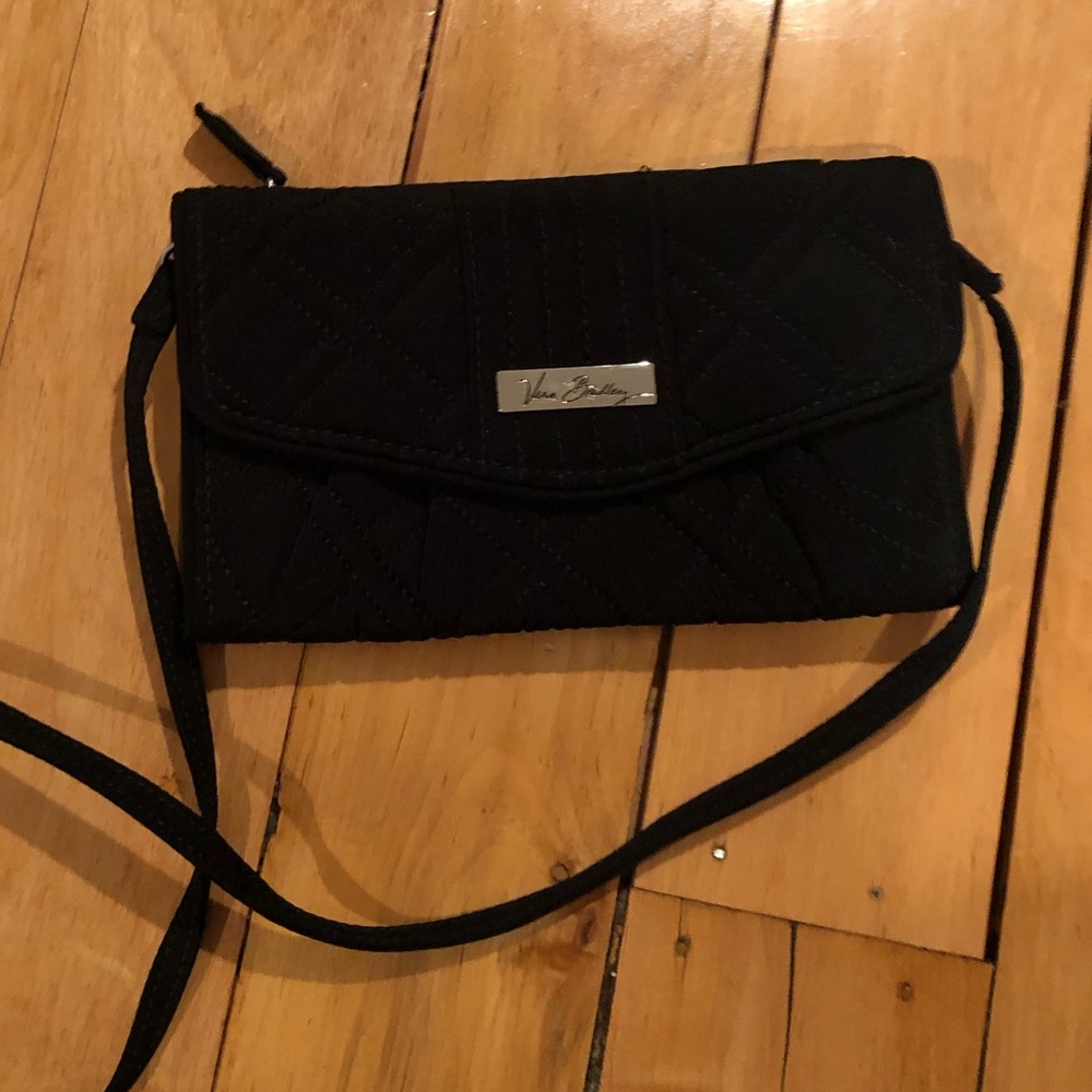 Sleek Black Vera Bradley Wallet Bag